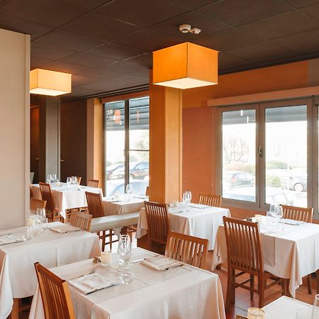 Smart Hotel King, By R Collection Hotels Varedo Esterno foto