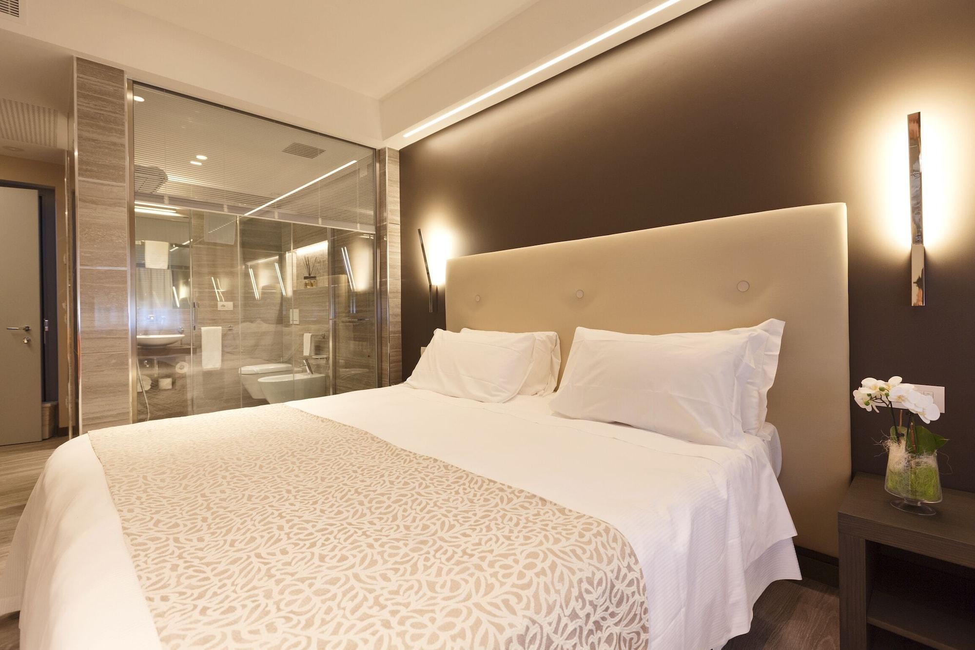 Smart Hotel King, By R Collection Hotels Varedo Esterno foto