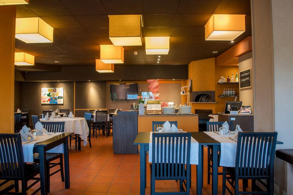 Smart Hotel King, By R Collection Hotels Varedo Esterno foto