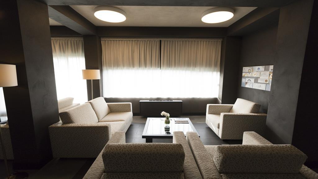 Smart Hotel King, By R Collection Hotels Varedo Esterno foto