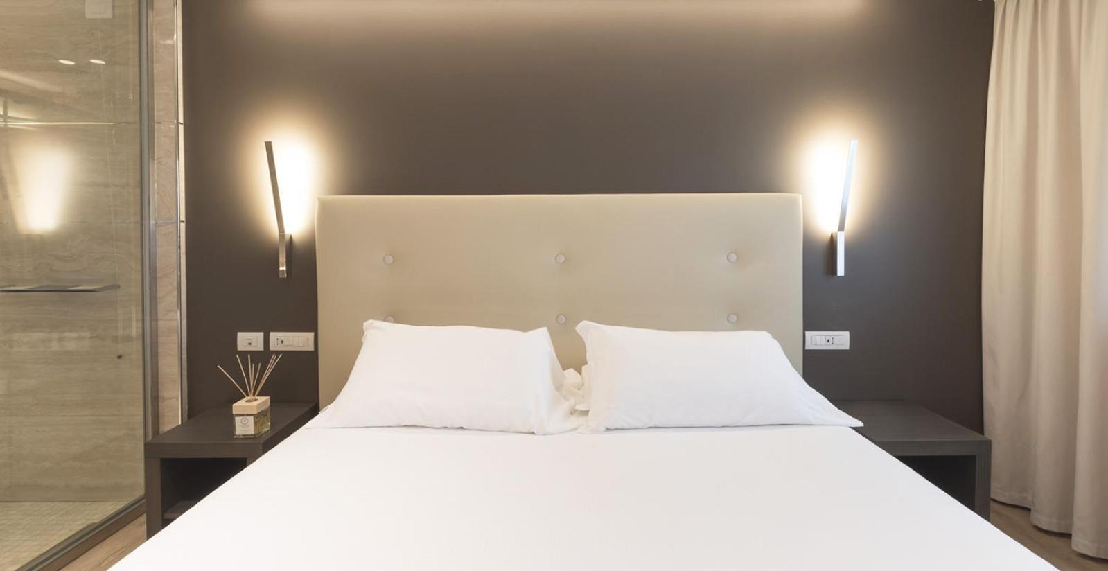 Smart Hotel King, By R Collection Hotels Varedo Esterno foto