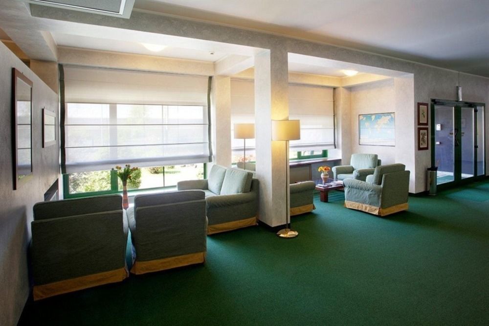 Smart Hotel King, By R Collection Hotels Varedo Esterno foto