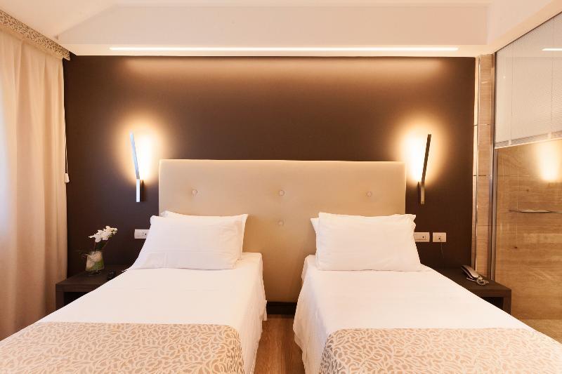 Smart Hotel King, By R Collection Hotels Varedo Esterno foto